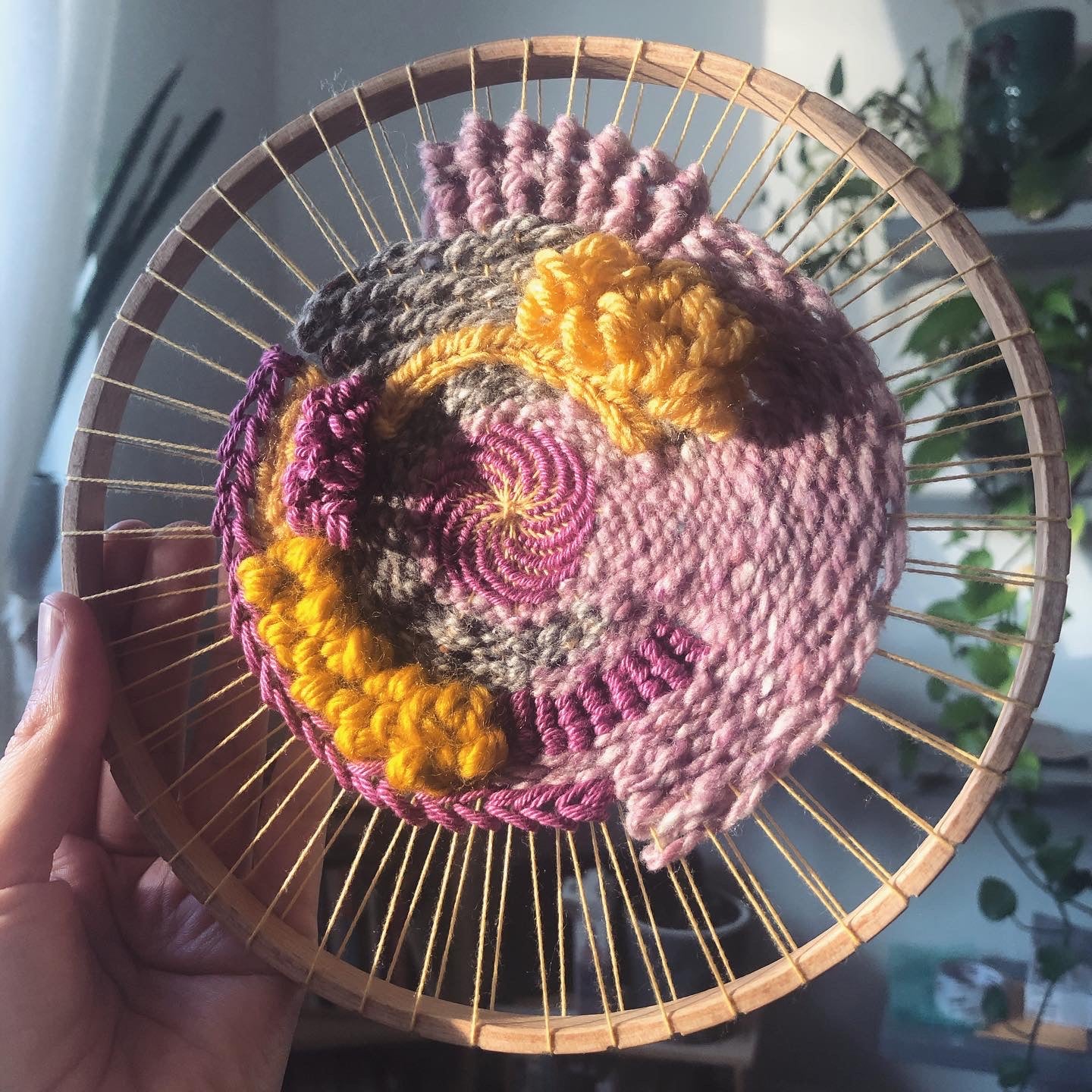 Level 1: Intro to Circular Weaving - March 22