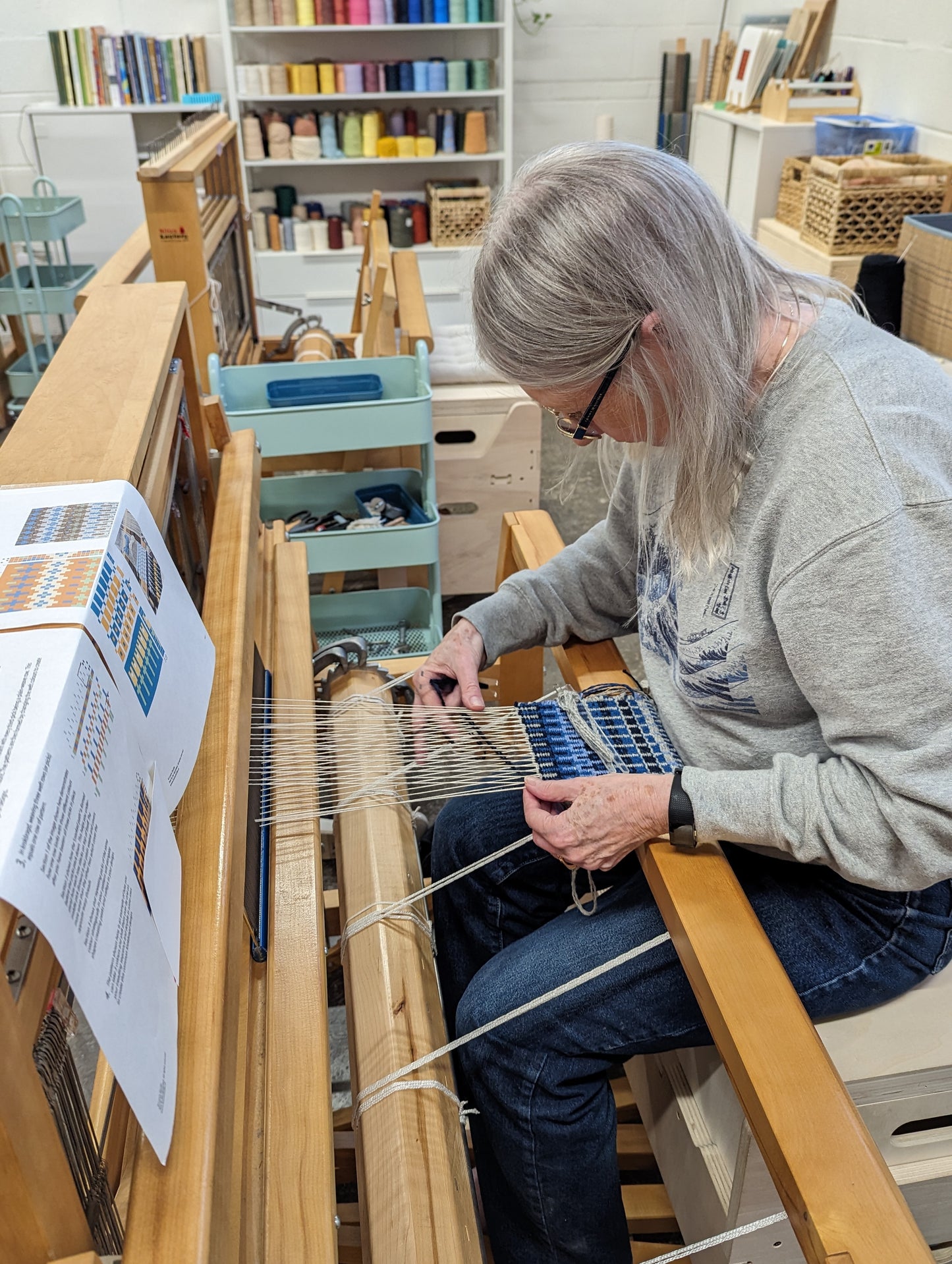 Level 3: Krokbragd Pattern Mug Rugs – Table/Floor Loom Weaving (coming soon)