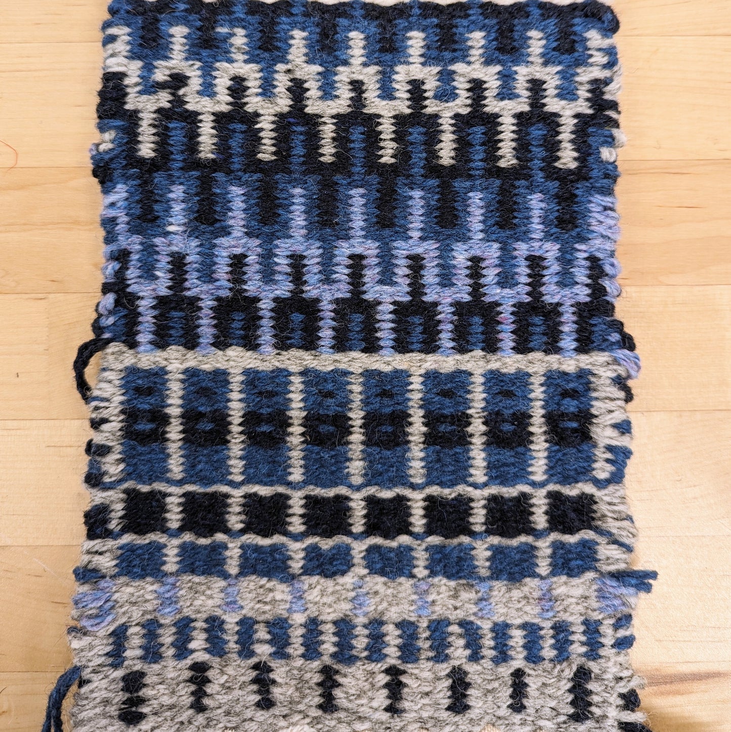 Level 3: Krokbragd Pattern Mug Rugs – Table/Floor Loom Weaving (coming soon)