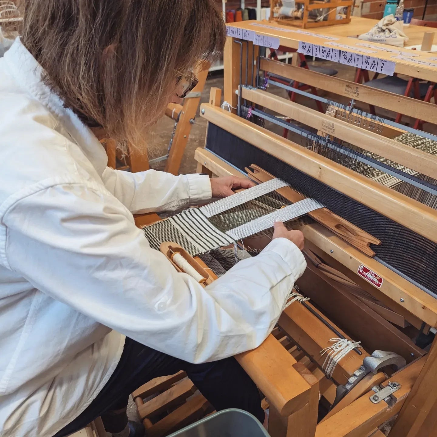 Level 3: Double Weave Cloth – Table/Floor Loom Weaving (coming soon)