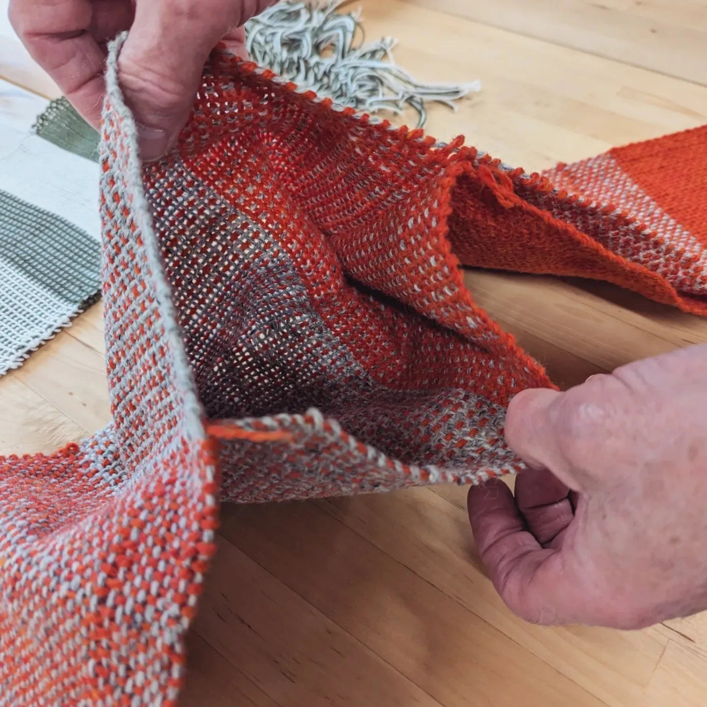 Level 3: Double Weave Cloth – Table/Floor Loom Weaving (coming soon)