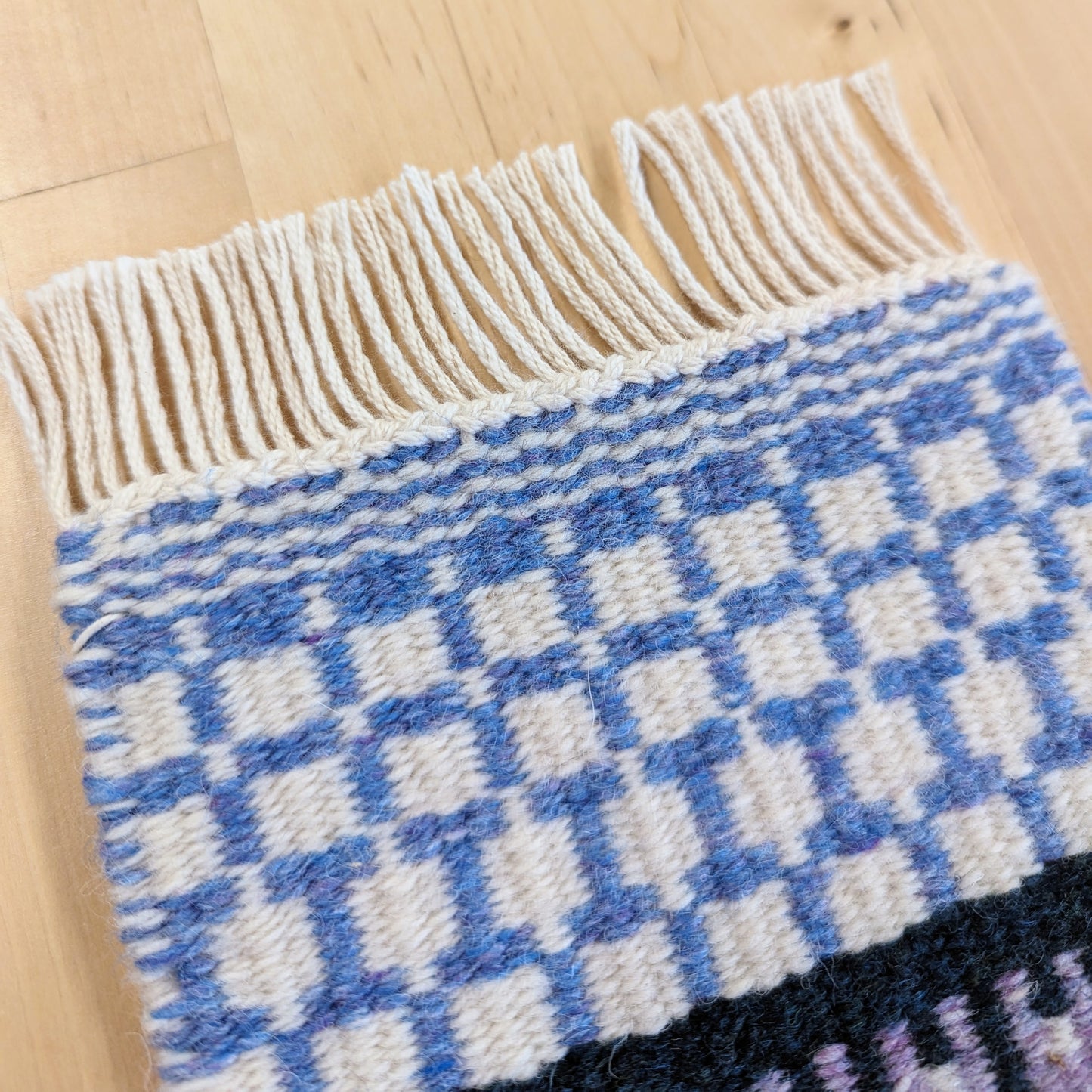 Level 3: Krokbragd Pattern Mug Rugs – Table/Floor Loom Weaving (coming soon)