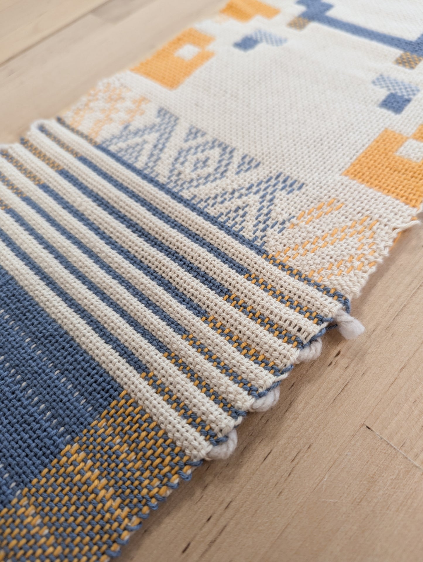 Level 3: Double Weave Cloth – Table/Floor Loom Weaving (coming soon)