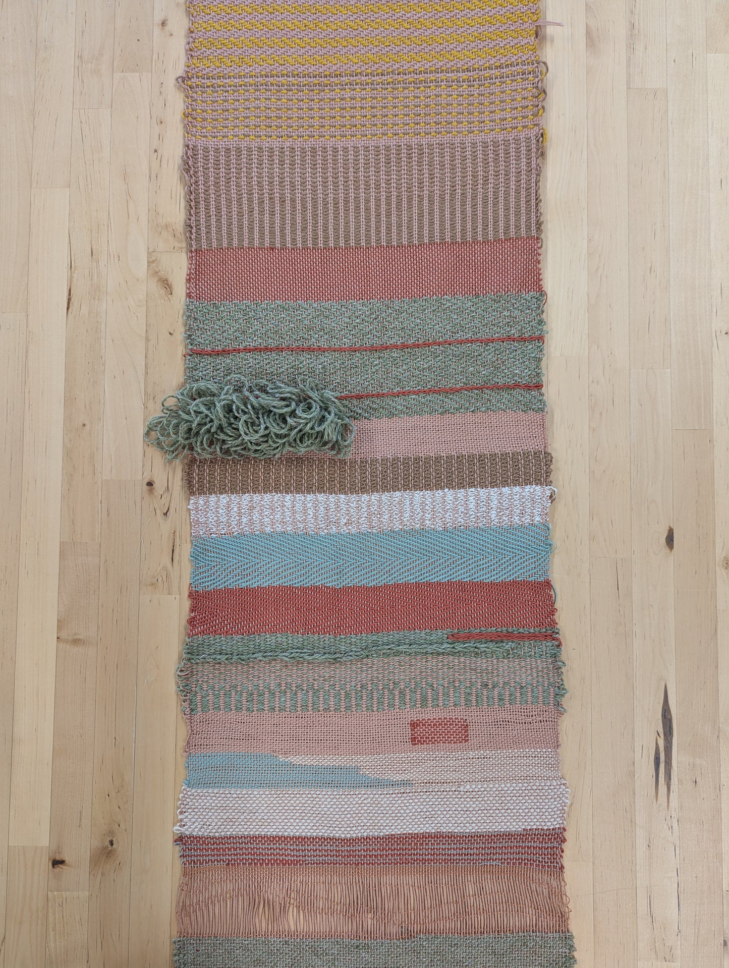 Level 1: Weaving Explorations – Table/Floor Loom Weaving - December 13 & 14