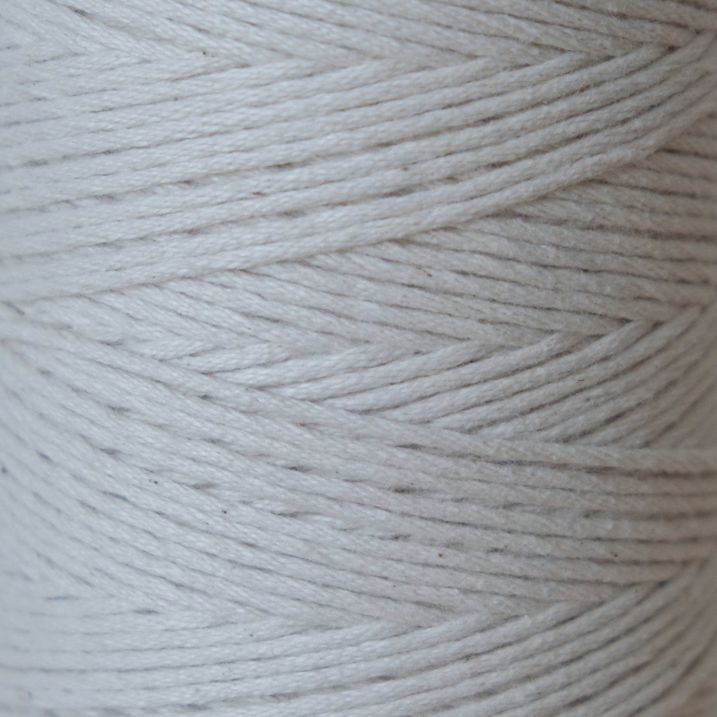 16/8 Cotton Weaving Yarn - Mop Weight