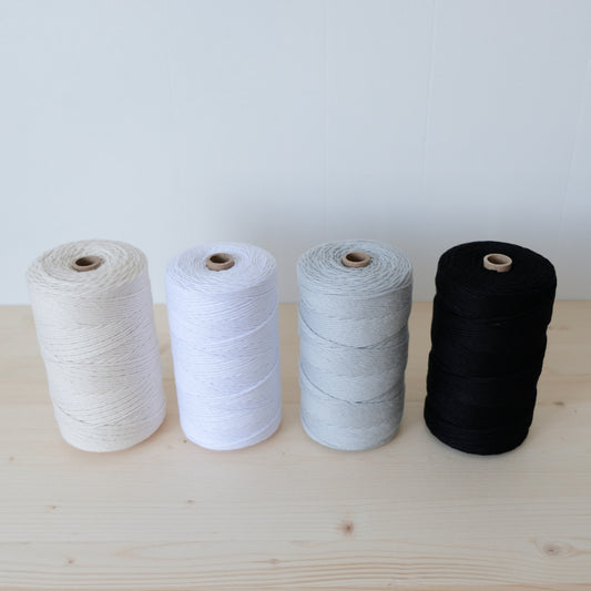 16/8 Cotton Weaving Yarn - Mop Weight
