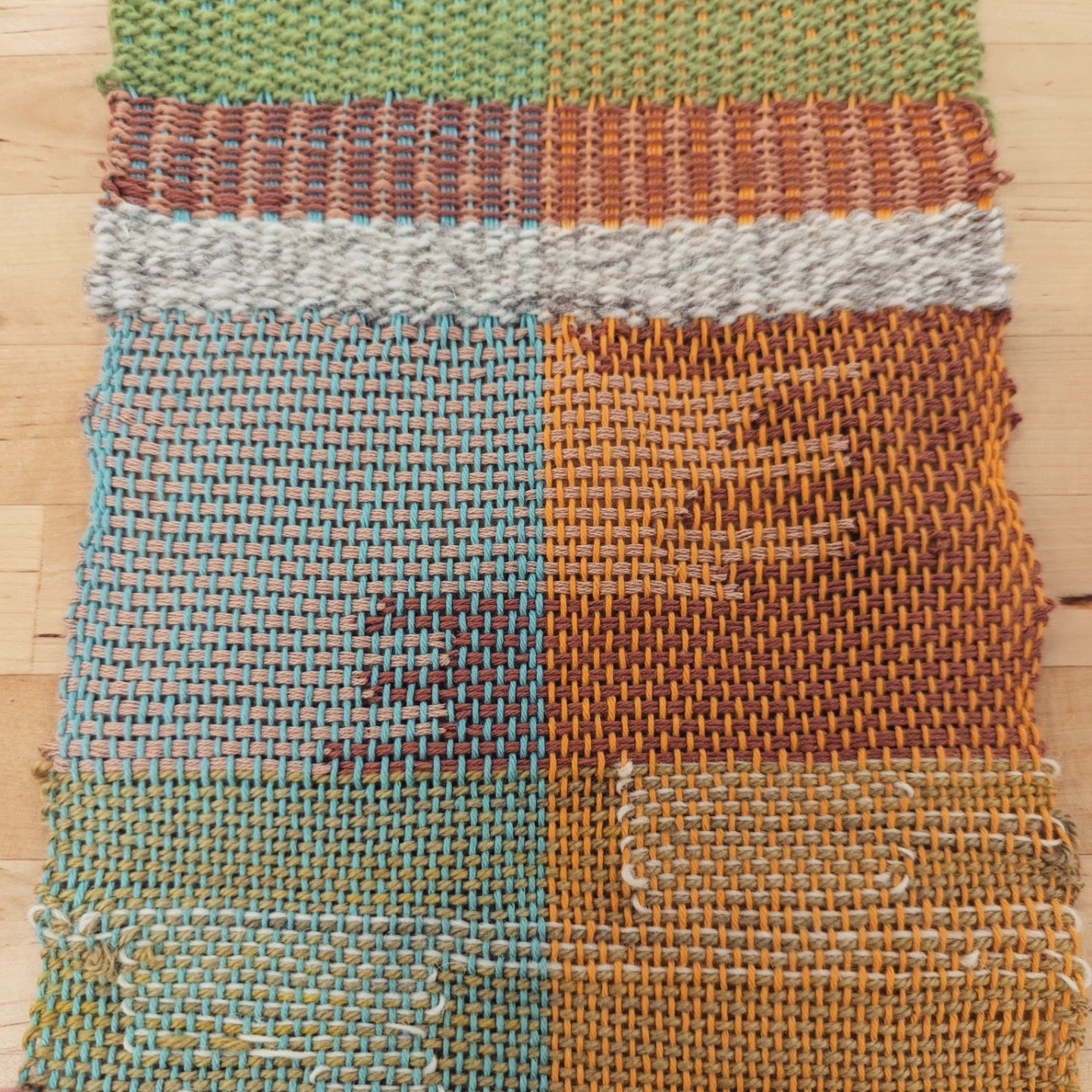 Level 1: Weaving Explorations – Table/Floor Loom Weaving - December 13 & 14