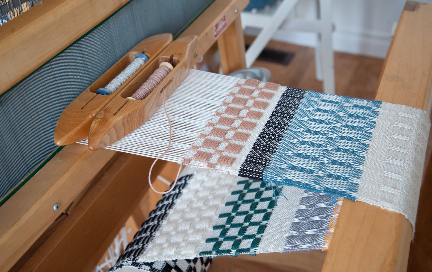 Level 2: Overshot Pattern Weaving – Table/Floor Loom Weaving - February 15 & 16