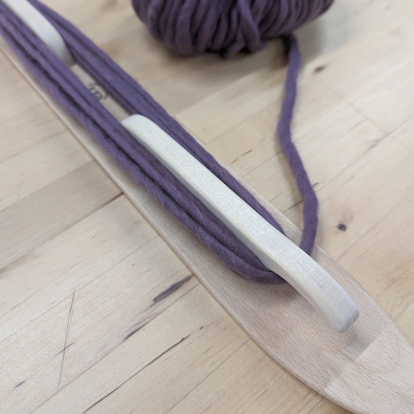 Weaving Ski Shuttle 19.5" - Harrisville