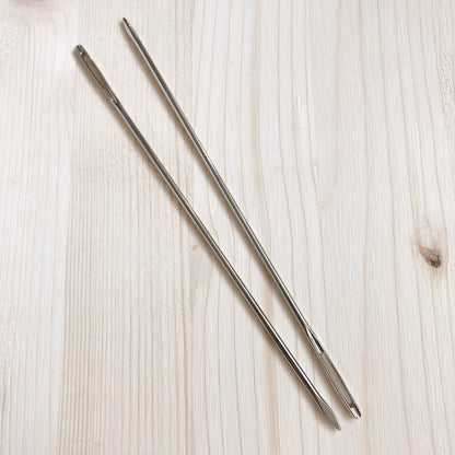 Large Metal Tapestry Needles (2 pack)