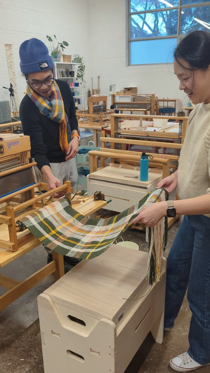 Level 1: Make a Scarf – Table/Floor Loom Weaving - October 25 & 26