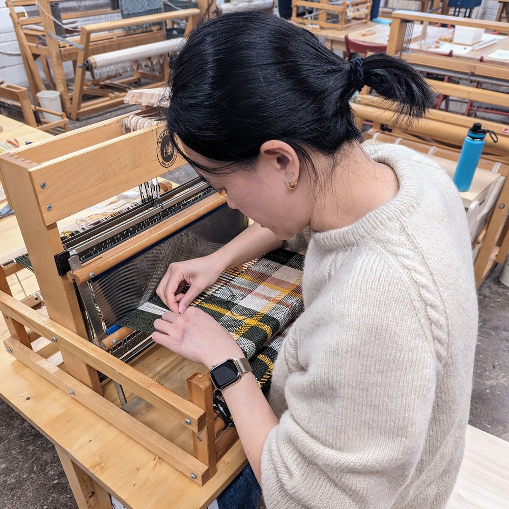 Level 1: Make a Scarf – Table/Floor Loom Weaving - October 25 & 26